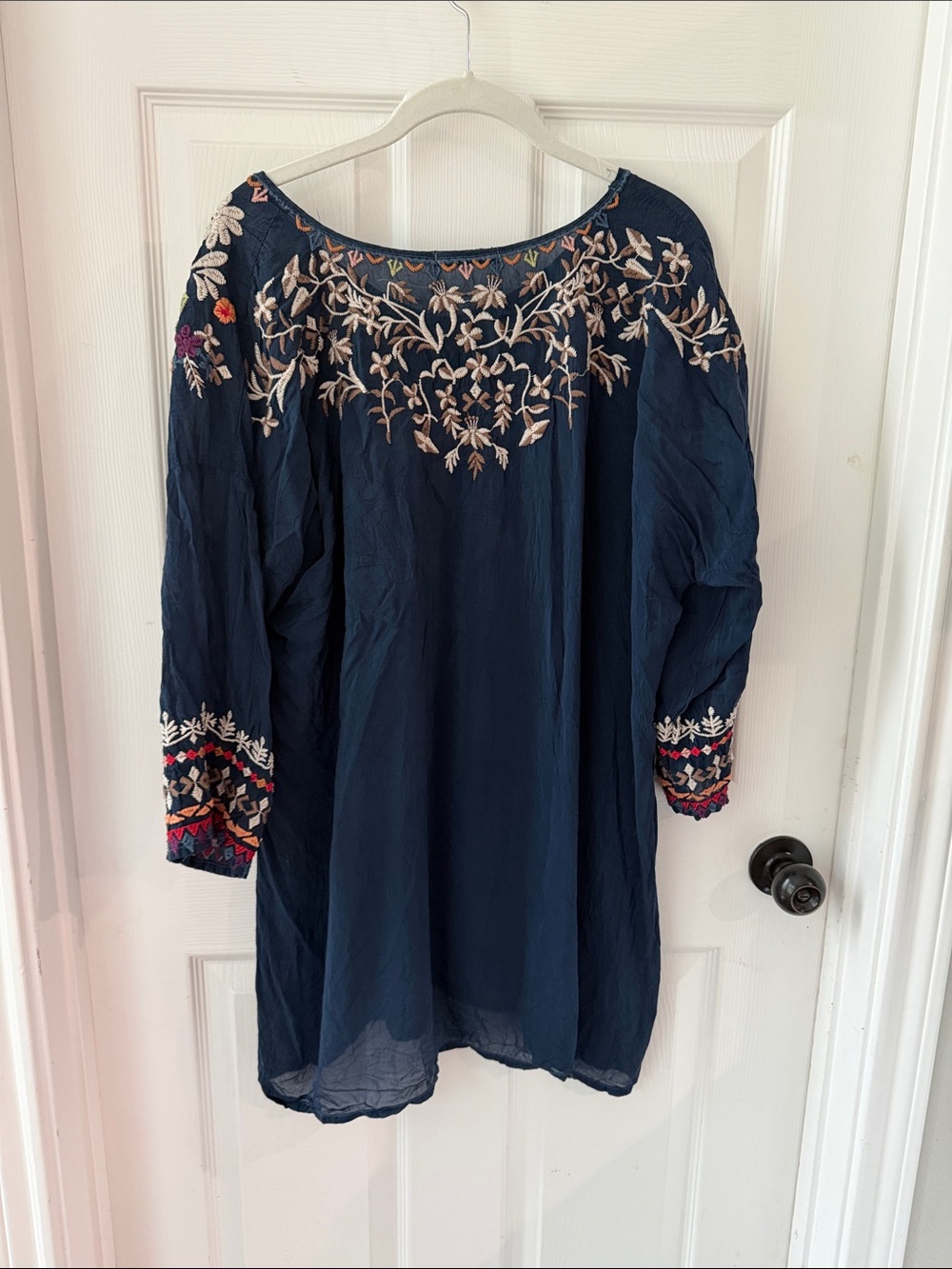 Johnny Was Navy Embroidered Floral Tunic - Picture 5 of 5